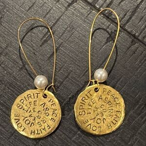 Inspirational Faux Pearl Dangle Hammered Gold Tone Peace Faith Love Earrings‌‌‌